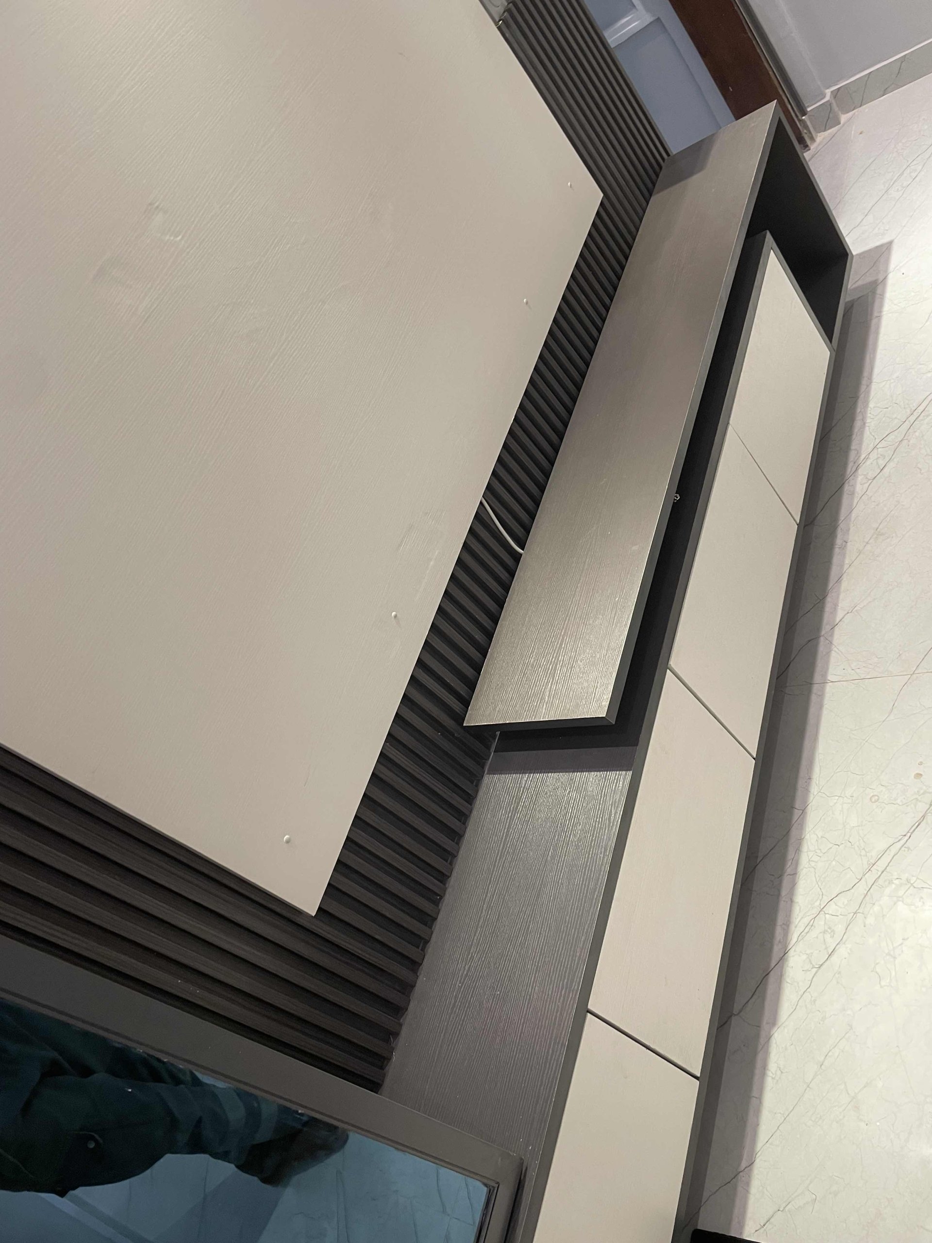 Meuble TV mural