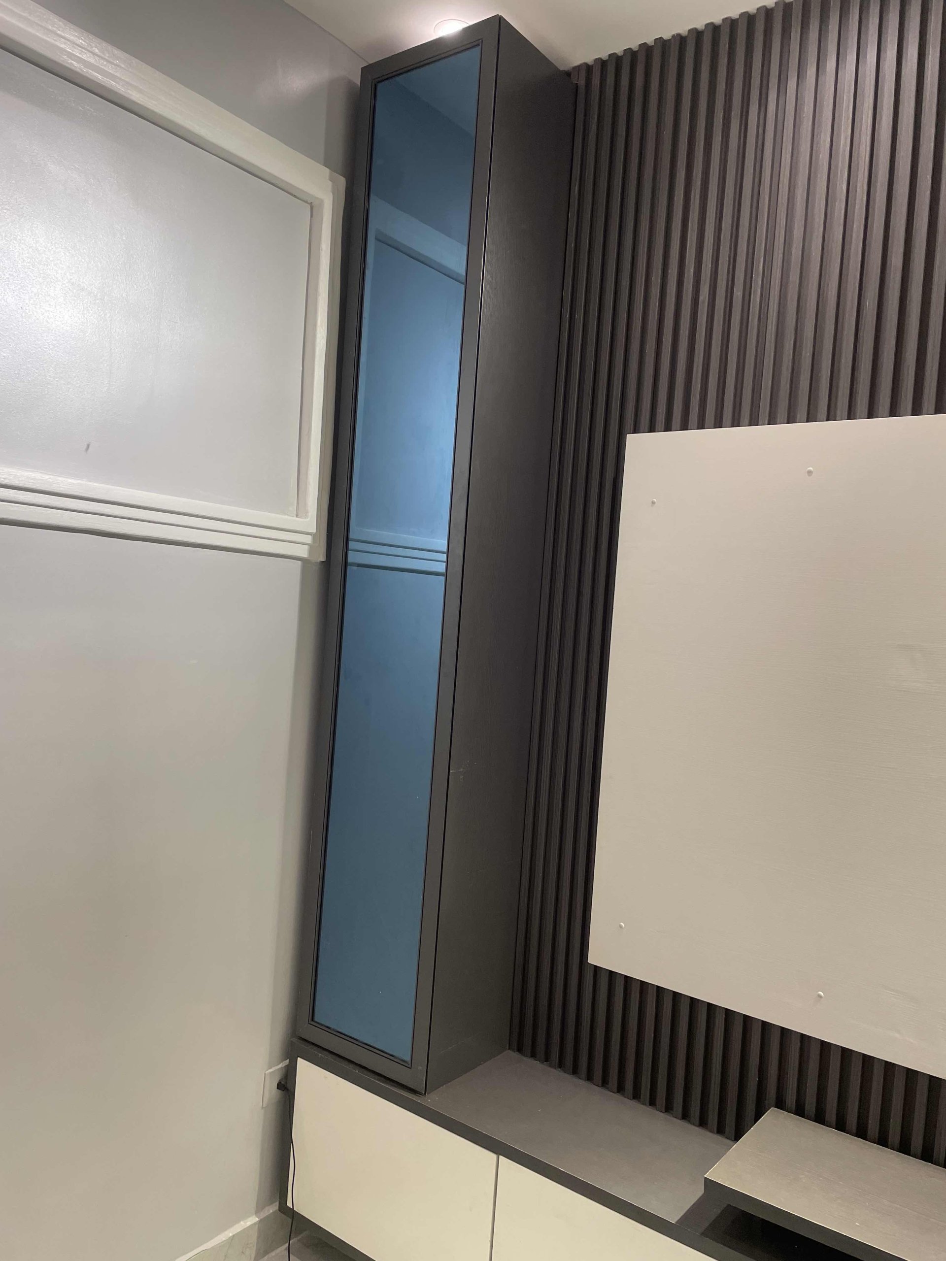 Meuble TV mural