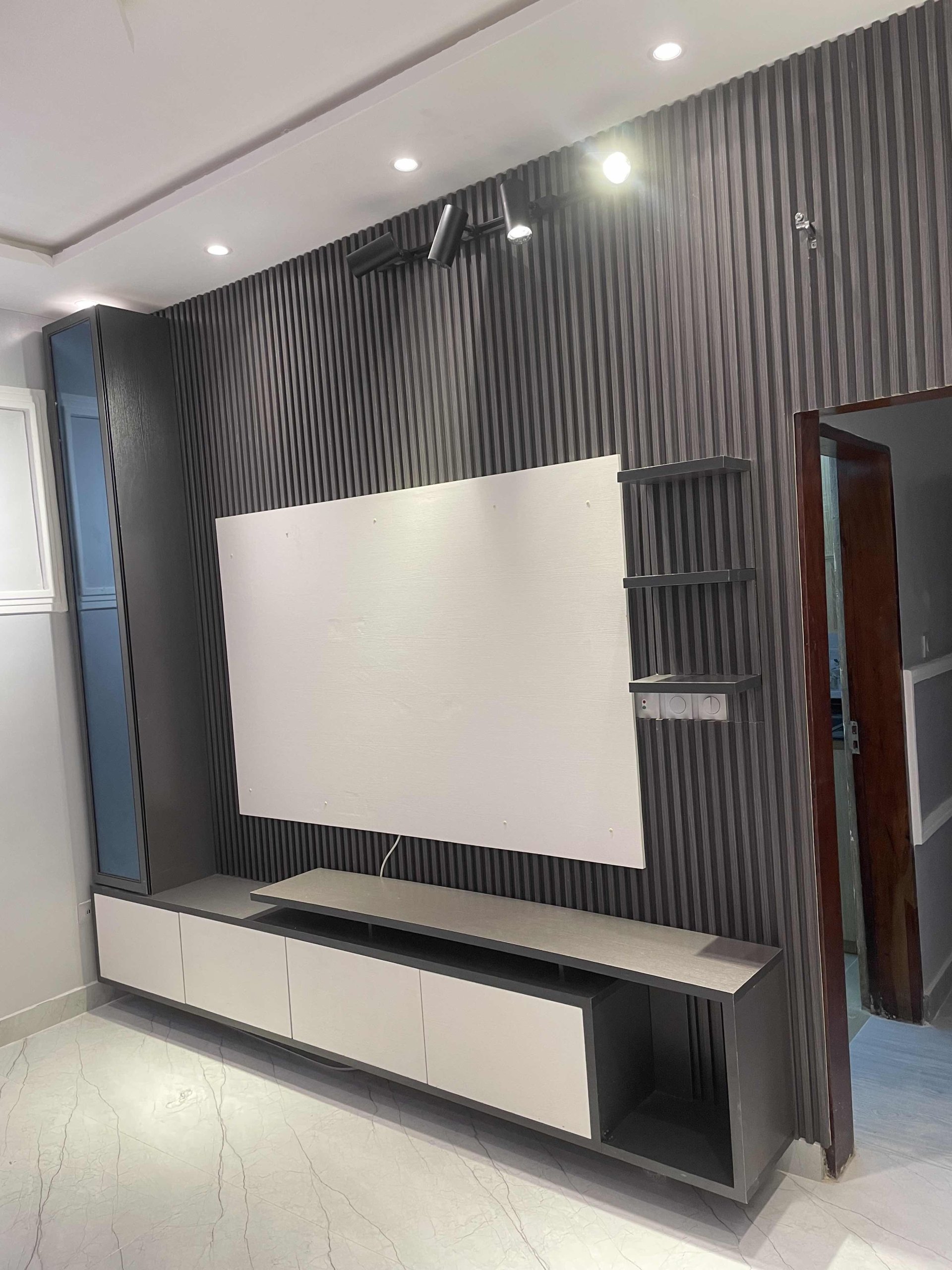 Meuble TV mural
